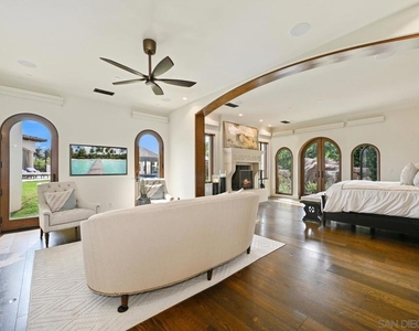 7031 Las Colinas - Photo Thumbnail 17