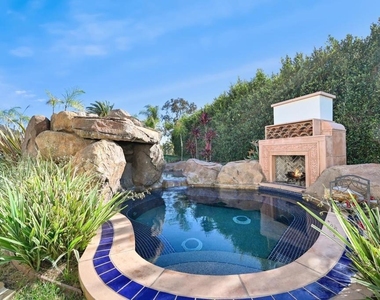 7031 Las Colinas - Photo Thumbnail 26