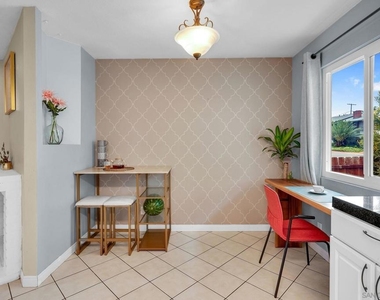 4523 College Way - Photo Thumbnail 6