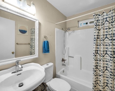 4523 College Way - Photo Thumbnail 17