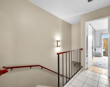 4523 College Way - Photo Thumbnail 12