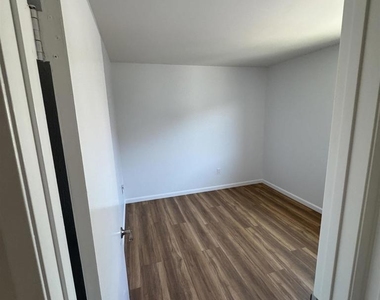 3527 Acworth Ave - Photo Thumbnail 16