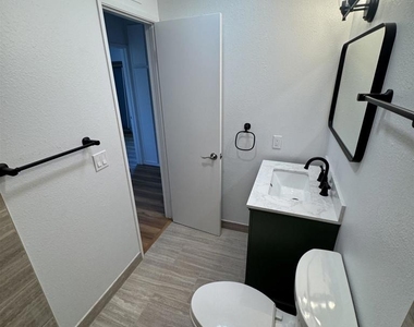 3527 Acworth Ave - Photo Thumbnail 26