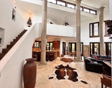 633 Fern Glen - Photo Thumbnail 2