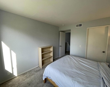 2238 River Run Dr. - Photo Thumbnail 21