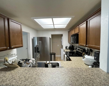 2238 River Run Dr. - Photo Thumbnail 6