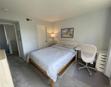 2238 River Run Dr. - Photo Thumbnail 20