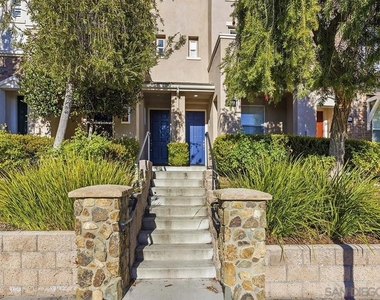 1186 Elfin Forest Rd W - Photo Thumbnail 2