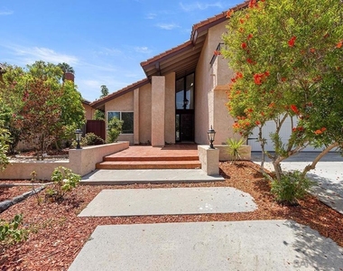 11342 Del Diablo St - Photo Thumbnail 2