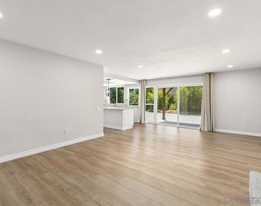 11342 Del Diablo St - Photo Thumbnail 16
