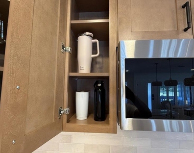 3439 Highwood Court - Photo Thumbnail 37
