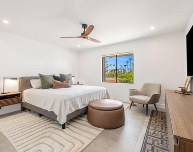 1400 E Palm Canyon Drive - Photo Thumbnail 5