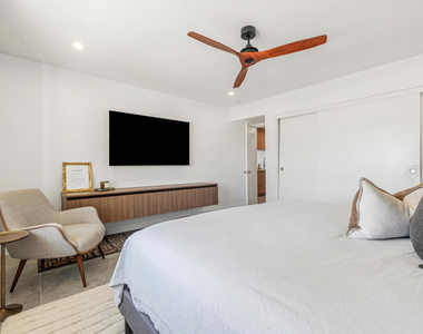 1400 E Palm Canyon Drive - Photo Thumbnail 6