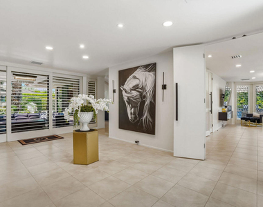 18 Mcgill Drive - Photo Thumbnail 7