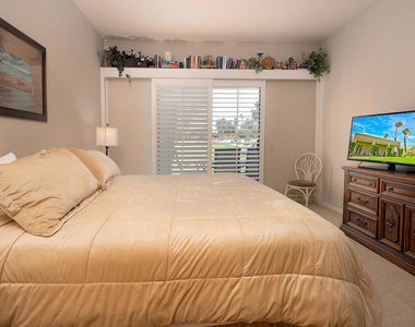 67300 W Chimayo Drive - Photo Thumbnail 2