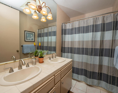 67300 W Chimayo Drive - Photo Thumbnail 7