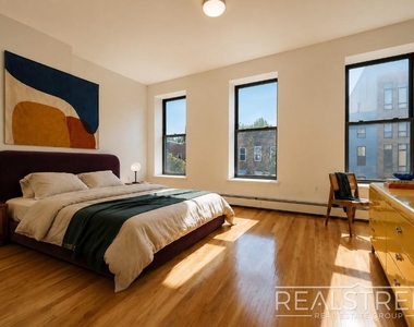 63 Palmetto Street - Photo Thumbnail 4