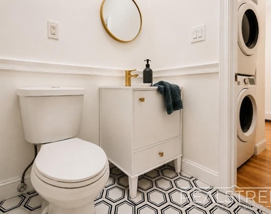 63 Palmetto Street - Photo Thumbnail 8