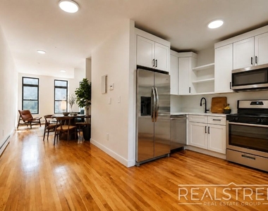 63 Palmetto Street - Photo Thumbnail 2