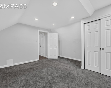 West 263rd Street - Photo Thumbnail 9