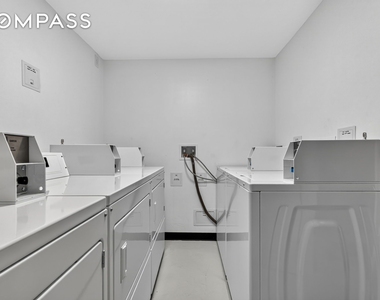West 263rd Street - Photo Thumbnail 11