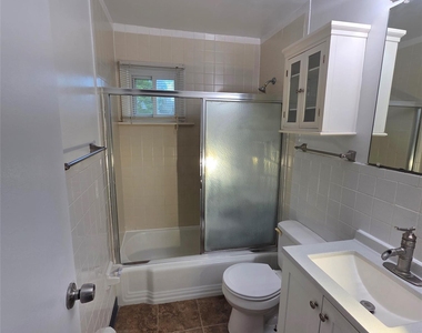 3 Fishkill Glen Drive - Photo Thumbnail 10