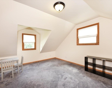 257 Maple Street - Photo Thumbnail 20