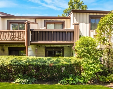 81 Richmond Boulevard - Photo Thumbnail 1