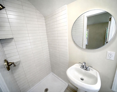 27 Walnut Avenue - Photo Thumbnail 32