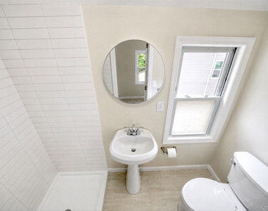 27 Walnut Avenue - Photo Thumbnail 31