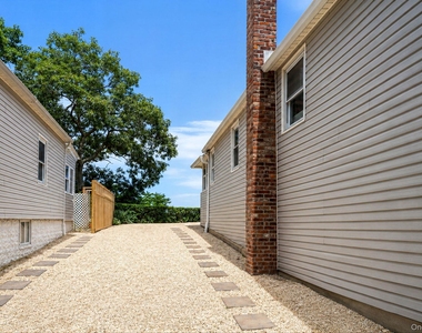 27 Walnut Avenue - Photo Thumbnail 17