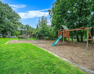 27 Walnut Avenue - Photo Thumbnail 28