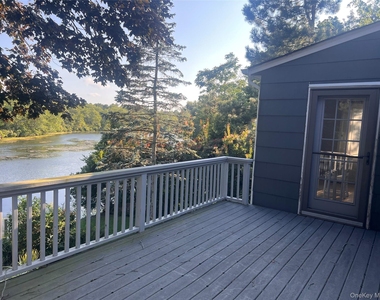 1375 W Main Street - Photo Thumbnail 6