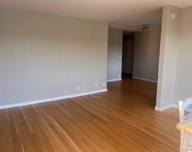 1375 W Main Street - Photo Thumbnail 22