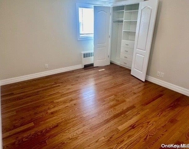 254 E Beech Street - Photo Thumbnail 14