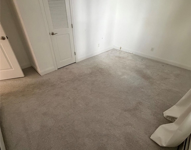 35 Trenton Avenue - Photo Thumbnail 15