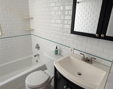 35 Trenton Avenue - Photo Thumbnail 10
