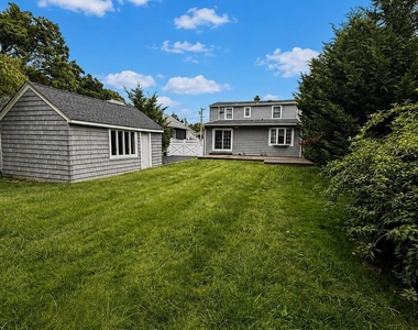 2100 Hillside Avenue - Photo Thumbnail 11