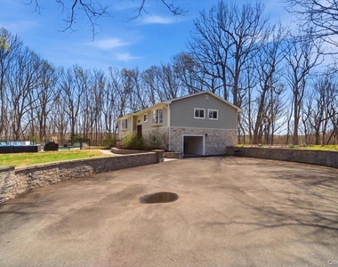 263 Oyster Bay Road - Photo Thumbnail 34