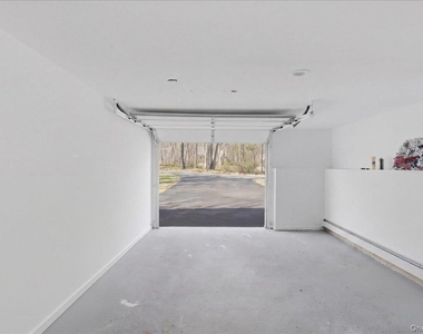 263 Oyster Bay Road - Photo Thumbnail 29
