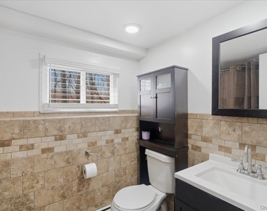 263 Oyster Bay Road - Photo Thumbnail 24