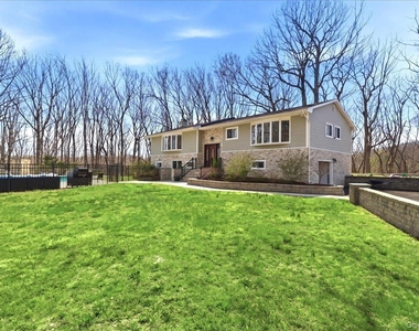263 Oyster Bay Road - Photo Thumbnail 37