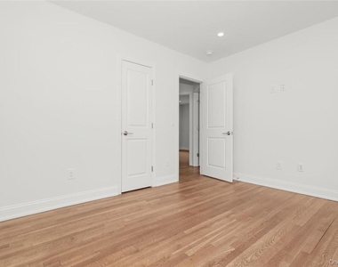 517 Walnut Street - Photo Thumbnail 28