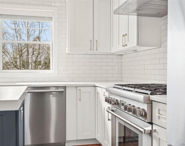 517 Walnut Street - Photo Thumbnail 19