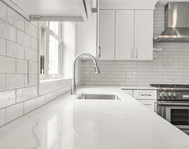 517 Walnut Street - Photo Thumbnail 21
