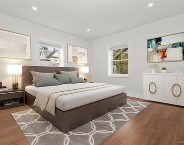 517 Walnut Street - Photo Thumbnail 7