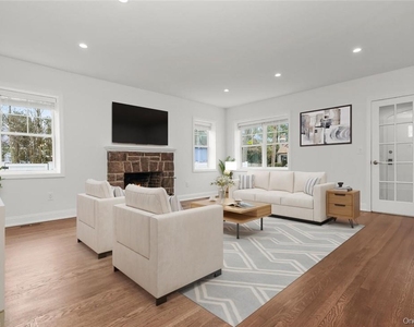517 Walnut Street - Photo Thumbnail 2