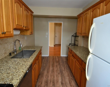 14 Westview Avenue - Photo Thumbnail 14