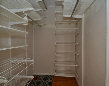 14 Westview Avenue - Photo Thumbnail 16