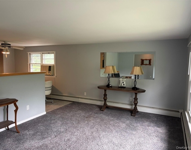 239 Vineyard Avenue - Photo Thumbnail 8